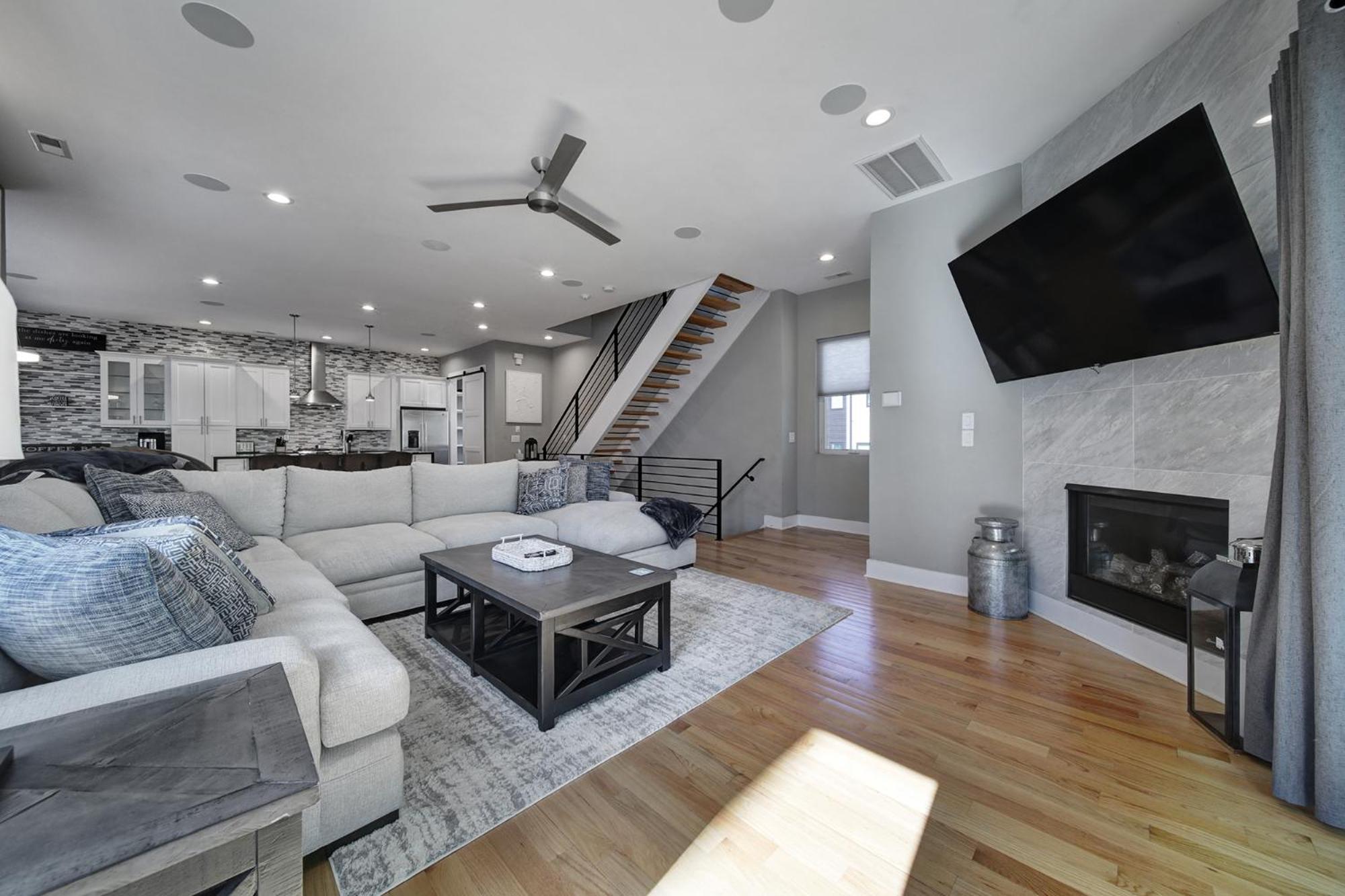 906 Westbrook B City Views Rooftop Hot Tub And Short Walk To Stadium Σάρλοτ Εξωτερικό φωτογραφία