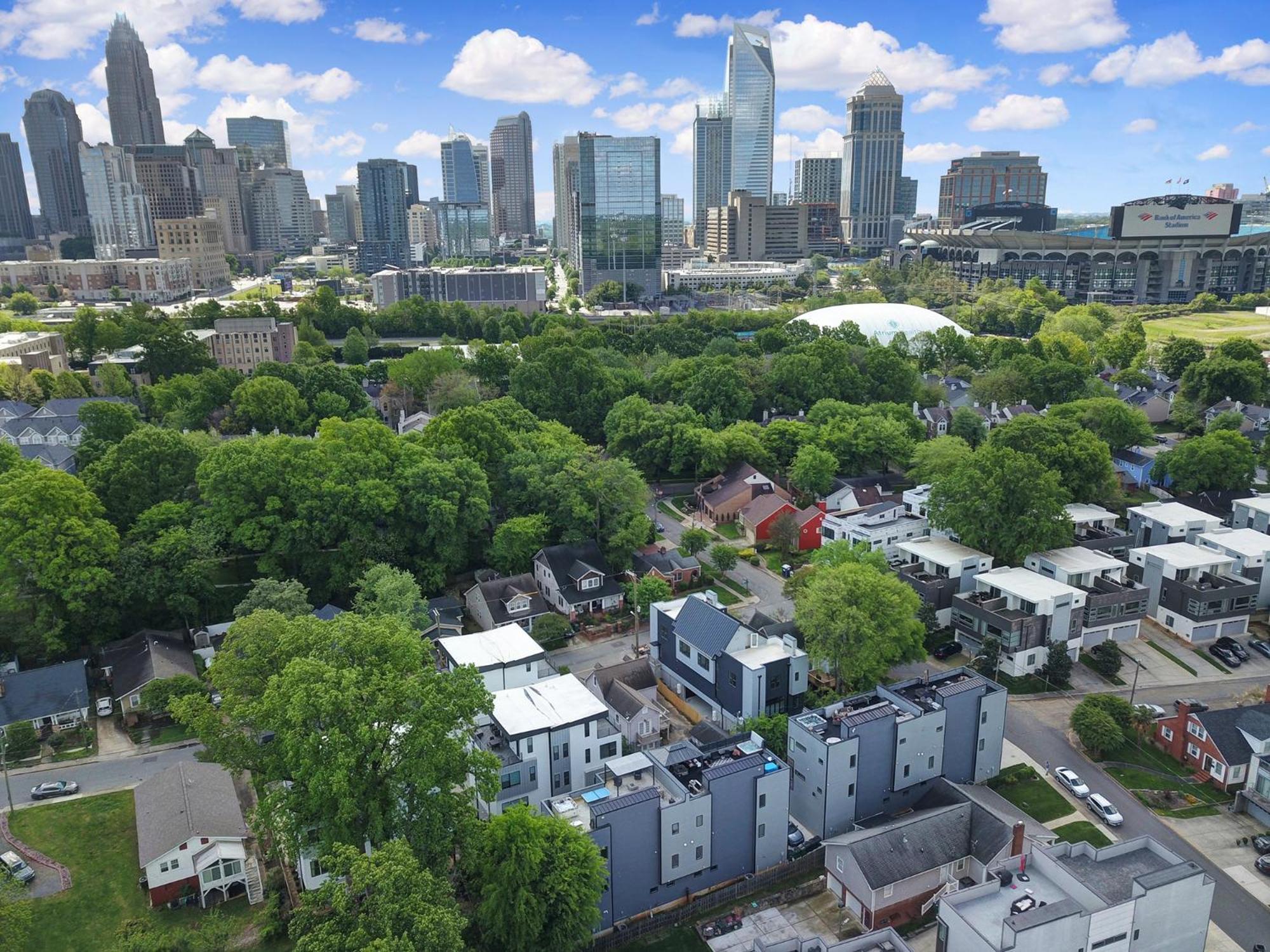 906 Westbrook B City Views Rooftop Hot Tub And Short Walk To Stadium Σάρλοτ Εξωτερικό φωτογραφία